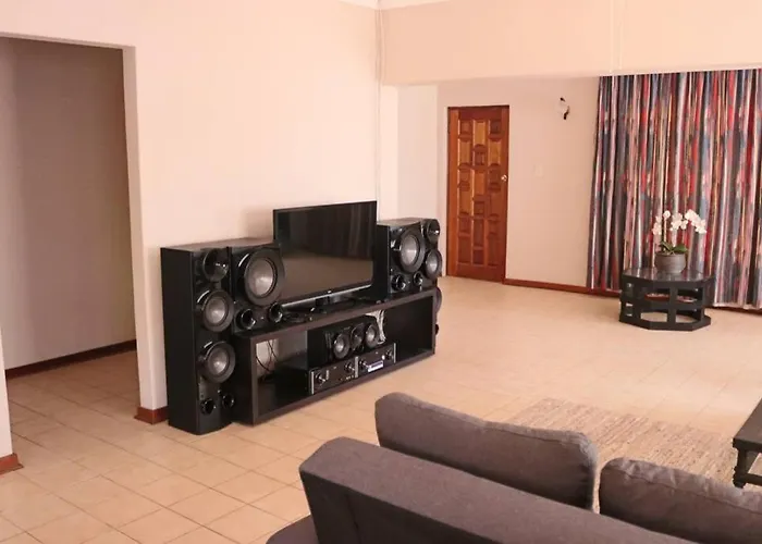 Die Huis - Self Catering