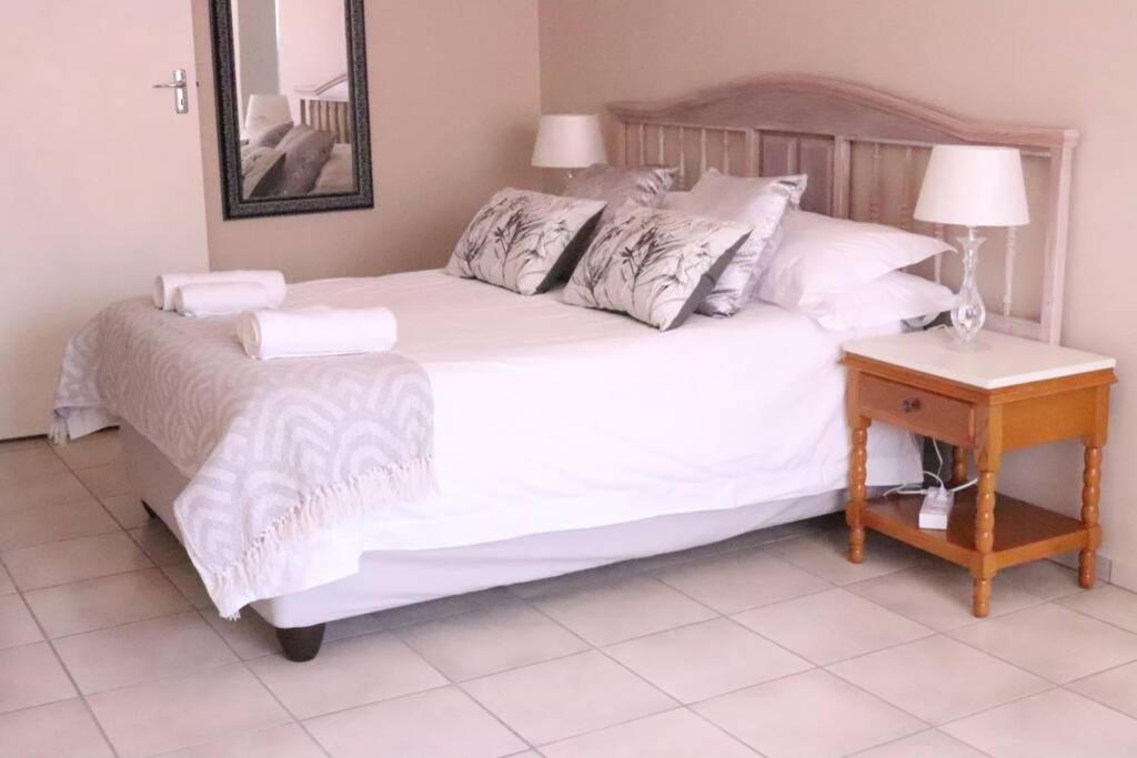 - Self Catering Bela-Bela